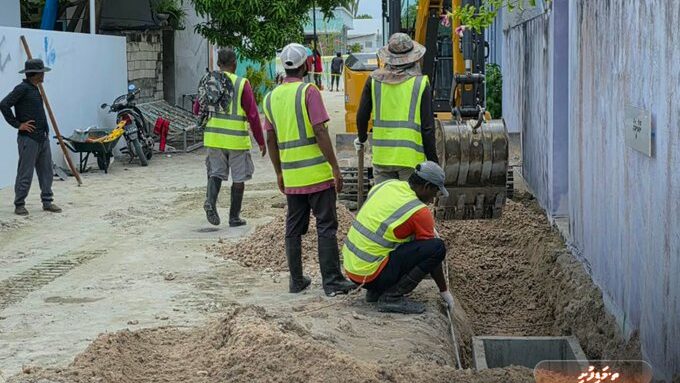 މަޑިފުށީ މަގު ހެދުން: ކޭބަލް ޖަންކްޝަން ބެހެއްޓުމުގެ މަސައްކަތް ކުރިއަށް!