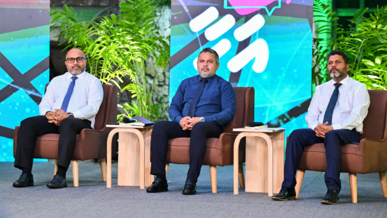"އަހާ" ފޯރަމުގެ ބައްދަލުވުމެއް ރޭ ބާއްވައިފި