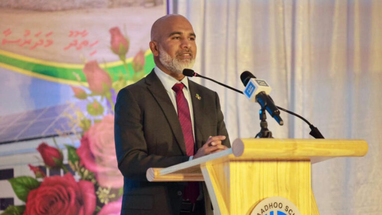 ޒަމާނީ ވަސީލަތްތަކުގެ ބޭނުން ހިފަން ދަރިވަރުންނަށް ދަސްކޮށްދިނުން މުހިންމު: ވަޒީރު އިސްމާޢީލް ޝަފީޢު