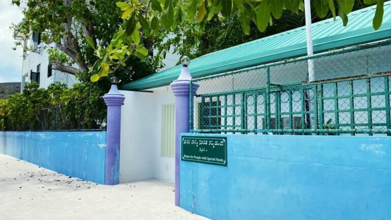 ގުރައިދޫ މަރުކަޒު ތަރައްގީކުރަން 80 އެނދުގެ އައު އިމާރާތެއް އަޅަނީ، 66 މީހުން މުޖުތަމަޢަށް ނެރެދީފި: ވަޒީރު ގީލާ