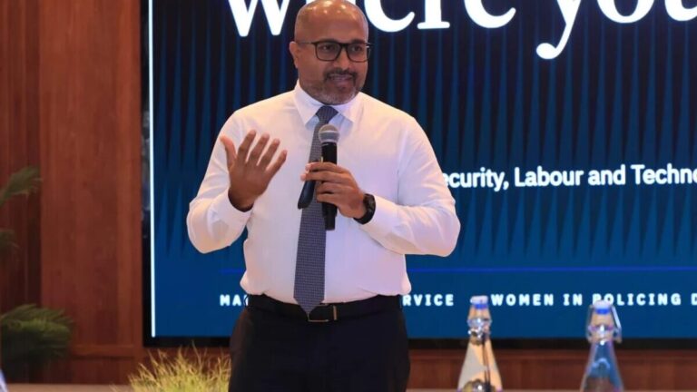 ހަގީގީ ލީޑަރުންނަކީ ނަމޫނާ ދައްކާ ހިތްވަރުގަދަ ބައެއް: ވަޒީރު އިޙްސާން