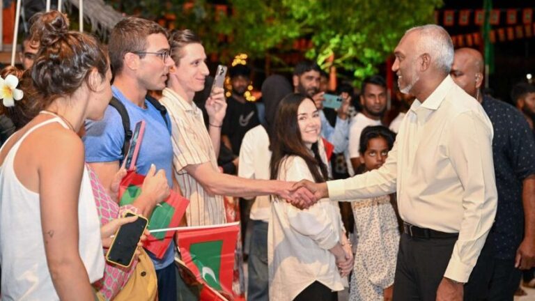 ފަތުރުވެރިކަން ކުރިއެރުވުމުގައި ޑިޖިޓަލް ޓެކްނޮލޮޖީއާއި އޭއައިގެ ބޭނުން ހިފަންޖެހޭ: ރައީސް