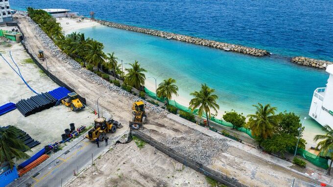 އެމްޓީސީސީން މާލޭގެ މަގުތައް ތަރައްގީކުރަނީ: ޕޭވްމަންޓް ބްލޮކްތައް ނަގައި، ފޭސް 3 ގެ މަސައްކަތް ބާރަށް ކުރިއަށް!