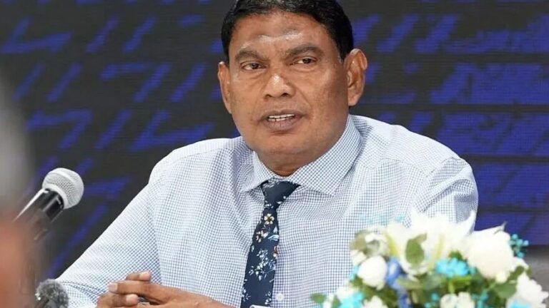 ފެނަކައިގެ އެމްޑީ އަފީފް މަގާމުން ވަކިކޮށްފި