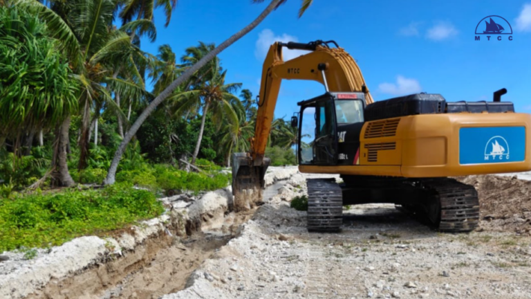 ކޮލަމާފުށީ ބިން ހިއްކުމާއި ބަޔޯސްވޭލްގެ މަސައްކަތް ބާރަށް ކުރިއަށް!