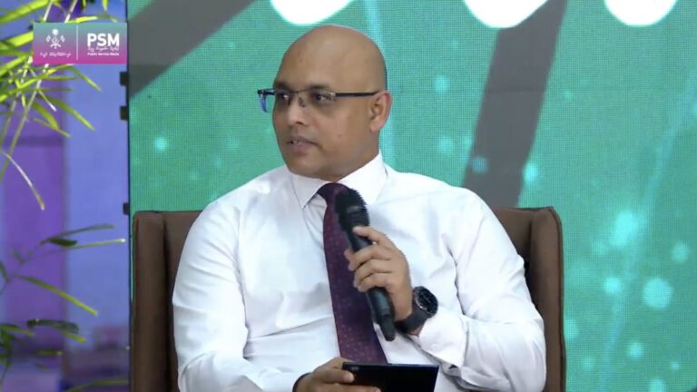 ރާއްޖޭގެ އެކި ސަރަޙައްދުތަކުގައި 1,200 އަށްވުރެ ގިނަ މަޝްރޫއަށް ފައިސާ ހަމަޖެހި ކުރިއަށްދޭ: މިނިސްޓަރު