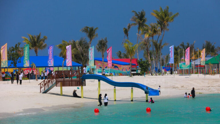 ޕިކްނިކް އައިލެންޑް ކުޑަގިރި