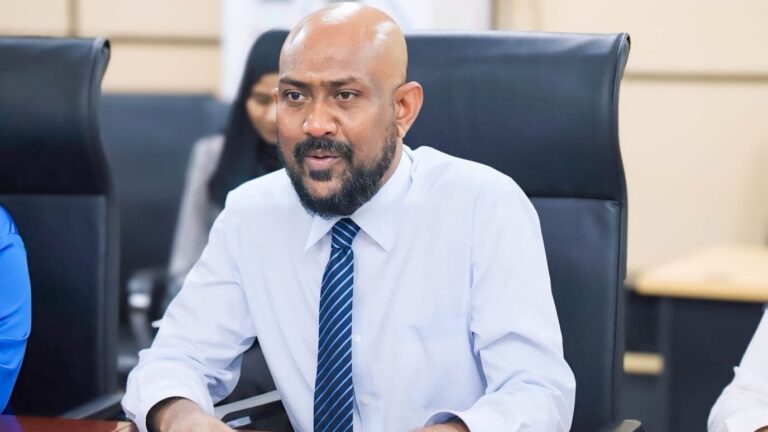 އޭސީސީގެ ރައީސް އާދަމް ޝާމިލް