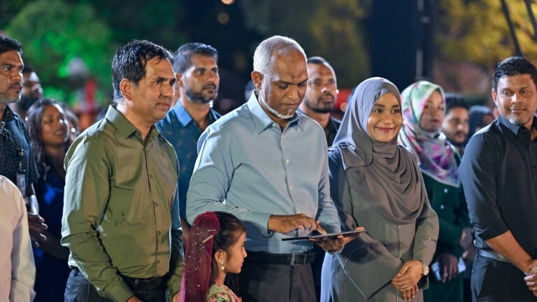 'ދިވެހީންގެ އުފެއްދުންތެރިކަމުގެ މައުރަޒު' ގިނަ އުފެއްދުންތަކާއެކު ރައީސް މުއިއްޒު ހުޅުވައިދެއްވައިފި