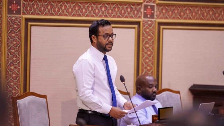 5 އެއާޕޯޓެއް ތަރައްގީކުރުމުގެ މަސައްކަތް މިނިސްޓްރީގެ ބެލުމުގެ ދަށުން ކުރިއަށްދަނީ: ވަޒީރު މުއްތަލިބު