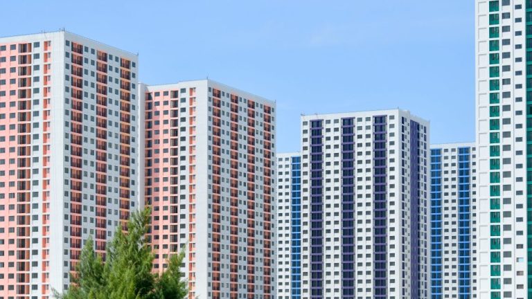 ހިޔާ ފުލެޓުތަކުގެ ދެ އަހަރުގެ ކުލި ކަނޑާލައިފި