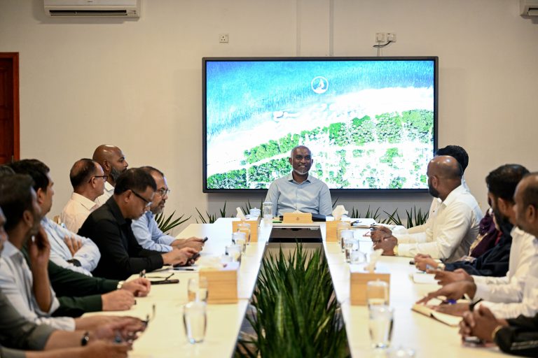 ކުޅުދުއްފުށީގެ ތަރައްޤީއާއި ގުޅޭގޮތުން ކަމާބެހޭ ފަރާތްތަކާ މަޝްވަރާކޮށްފި