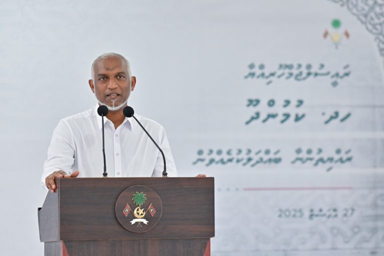 ކުމުންދޫގެ ބަނދަރު އެހެން ސަރަހައްދަކަށް ބަދަލުކޮށް ދެމަސްދުވަހުގެ ތެރޭގައި މަސައްކަތް ފެށޭނެ: ރައީސް