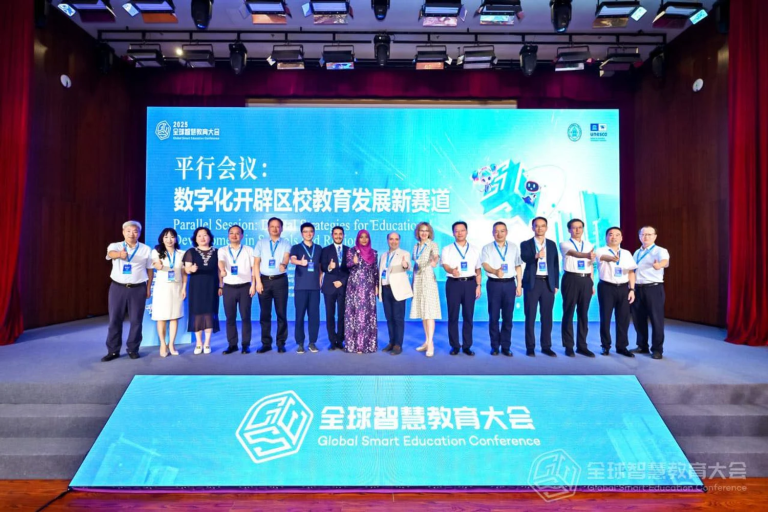 ”ގްލޯބަލް ސްމާޓް އެޑިޔުކޭޝަން ކޮންފެރެންސް 2025“ ގައި އެޑިއުކޭޝަން މިނިސްޓްރީގެ ނައިބު ޚިތާބުދެއްވަވައިފި