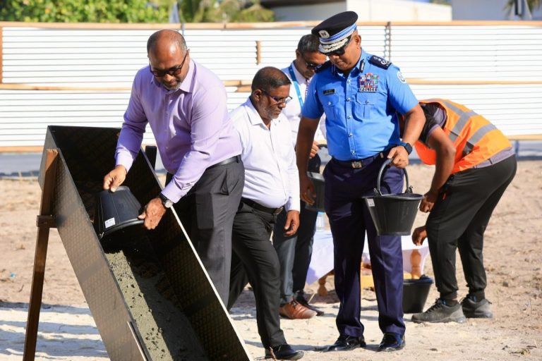 ހަނިމާދޫ ފުލުހުންގެ މަރުކަޒުގެ ޢަމަލީ މަސައްކަތް ފަށައިފި