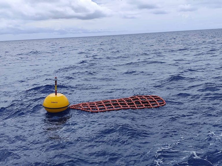 ގއ. ފުޅަނގީގެ ހުޅަނގު އުތުރުން 5 މޭލު ބޭރުގައި ވަދު ކަނދުފަތި ޤާއިމްކޮށްފި