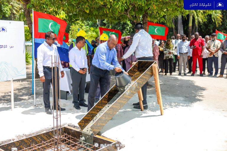 ކުމުންދޫގެ ޞިއްޙީ މަރުކަޒު އެކްޝްޓެންޝަން އިމާރާތުގެ އަމަލީ މަސައްކަތް ފަށައިފި