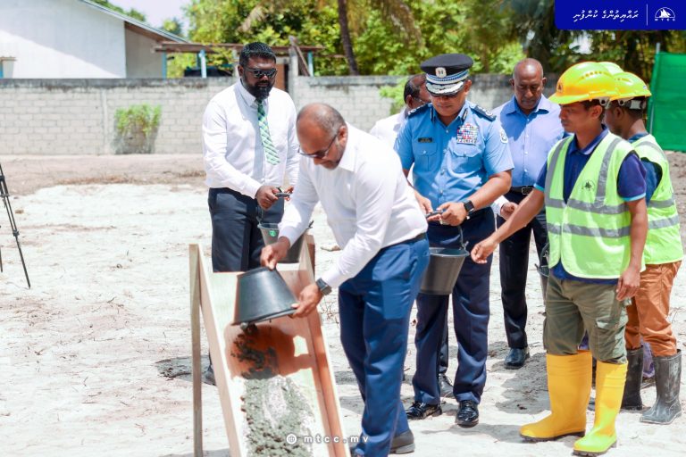 ކުމުންދޫ ޕޮލިސް ޕޯސްޓުގެ ޢަމަލީ މަސައްކަތް ފެށުމުގެ ރަސްމިއްޔާތު ބާއްވައިފި