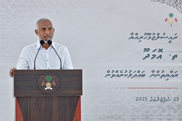 އޮމަދޫގެ އިޚްތިޞާޞްގައި ހިމެނޭ 2 ފަޅުރަށުން އެ ކައުންސިލަށް އާމްދަނީ ލިބޭނެގޮތް ހޯދަނީ