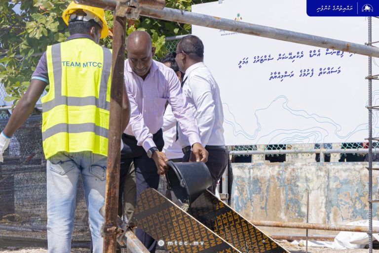 ކޮޅުފުށީ ފިޓްނަސް ސެންޓަރުގެ އަމަލީ މަސައްކަތް ފަށައިފި