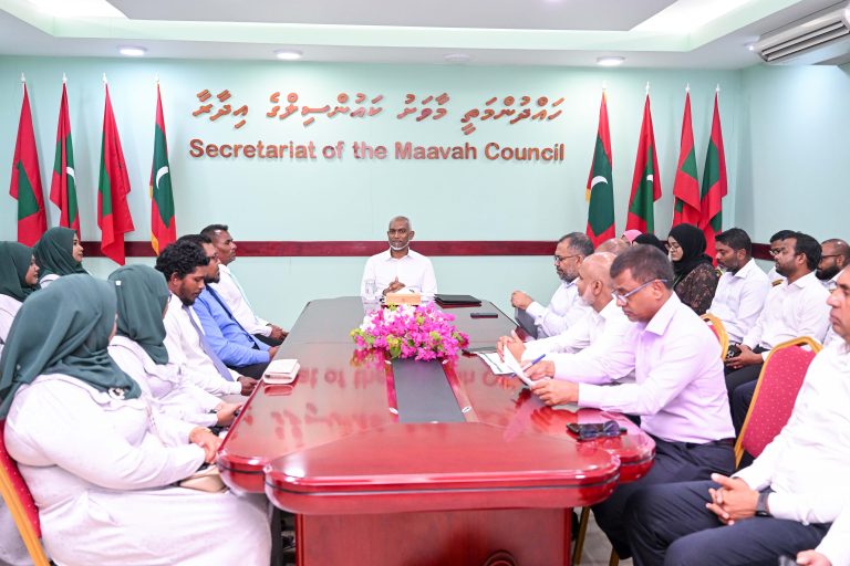 ރައީސް މާވަށު ކައުންސިލާ ބައްދަލުކޮށްފި