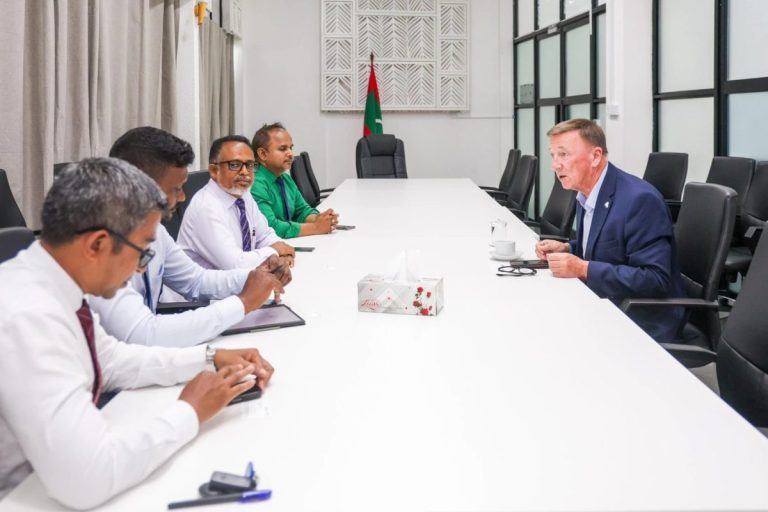 ކަނޑުގެ ރާޅުތައް ބޭނުންކޮށްގެން ކަރަންޓު އުފެއްދުމަށް ހުރި ފުރުޞަތުތަކާ ގުޅޭގޮތުން މަޝްވަރާކޮށްފި