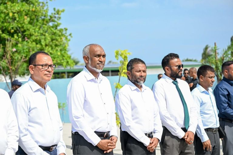 އޮޅުވެލިފުށީގައި ފަސް މަޝްރޫއެއްގެ އަމަލީ މަސައްކަތް ފަށައިފި