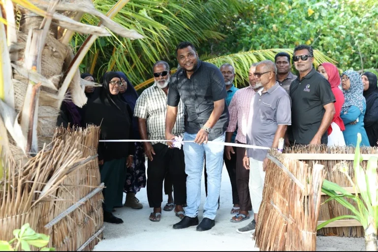 ހިތާދޫ ނޭޗަރ ޕާކް ހުޅުވައިފި