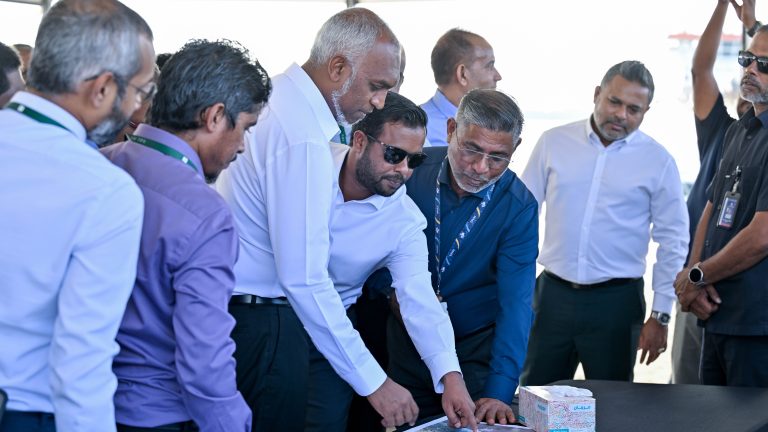 ރައީސް، ހުޅުމާލޭ ތިންވަނަ ފިޔަވަހީގެ ބިންހިއްކުމުގެ މަޝްރޫޢުގެ މަސައްކަތް ކުރިއަށްދާ ގޮތް ބައްލަވާލައްވައިފި