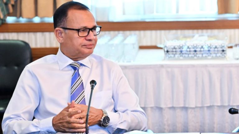 55 ކައުންސިލް އިމާރާތުގެ މަސައްކަތް މޮނިޓަރކުރުމަށް ކޮމިޓީއެއް އެކުލަވާލުމުގެ މަސައްކަތް ދަނީ ކުރަމުން: އާދަމް ޝަރީފް