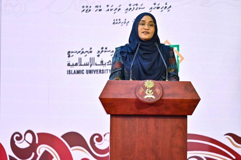 ތަރިކައިގެ ރިސާރޗް ސްކޮލަރޝިޕް ލިބުނު ފަރާތްތަކުން ޚިދުމަތުގައި ތިއްބެވުމަށް މެޑަމް ސާޖިދާ އިލްތިމާސް ކުރައްވައިފި