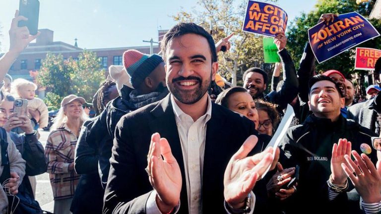 ނިއުޔޯކްގެ މޭޔަރަކަށް ފުރަތަމަ ފަހަރަށް މުސްލިމެއް އިންތިހާބުވެއްޖެ