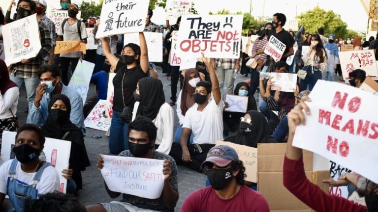 ކުޑަކުއްޖަކަށް ޖިންސީ ގޯނާ ކުރި މައްސަލައެއް ބަލަނީ