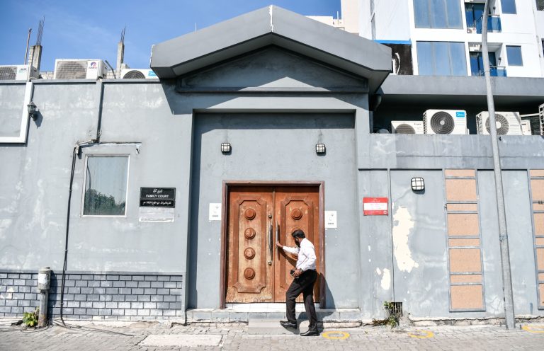 ރައީސްގެ ދަރިކަލުންނާ ބެހޭގޮތުން ދެއްކި ވާހަކަތަކަށް އެމްޑީޕީ އާއި ފައްޔާޒްގެ ކިބައިން ބަދަލު ހޯދޭނެ: ފެމިލީ ކޯޓް