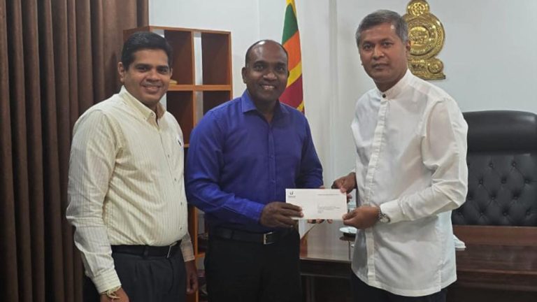 ޔުނިވާސަލްގެ ފަރާތުން ލަންކާއަށް 100،000 ޑޮލަރުގެ އެހީއެއް