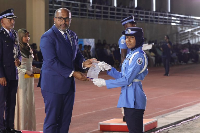 ރައްޔިތުން އެދެނީ ސަލާމަތާއި ރައްކާތެރިކަން 100 އިންސައްތަ ކަށަވަރުވެފައި އޮންނަން: ހޯމް މިނިސްޓަރ