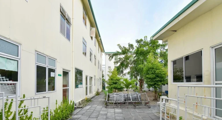 ހާފްވޭހައުސްއަށް މަސްތުވާތަކެތި އުކި މީހަކު ހައްޔަރުކޮށްފި