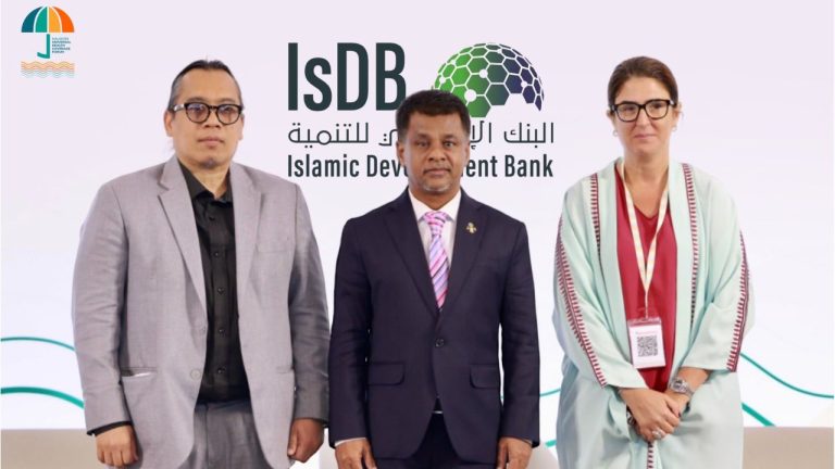 އައިއެސްޑީބީން ރާއްޖޭގެ ޞިއްޙީ ދާއިރާއަށް 400،000 ޑޮލަރުގެ ހިލޭ އެހީ ހަދިޔާކޮށްފި