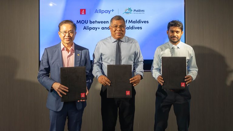 ރާއްޖެ ޕްރޮމޯޓްކޮށް، ޑިޖިޓަލް އިކޯސިސްޓަމް ވަރުގަދަކުރަން ބީއެމްއެލް އާއި އަލިޕޭ+ އަދި ވިޒިޓް މޯލްޑިވްސް ގުޅިއްޖެ