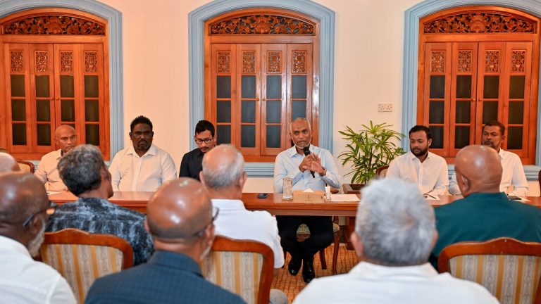 ސިނަމާލެއާއި މާލެހިޔާ ދިރިއުޅޭ ފަރާތްތަކަށް އިނާޔަތެއް