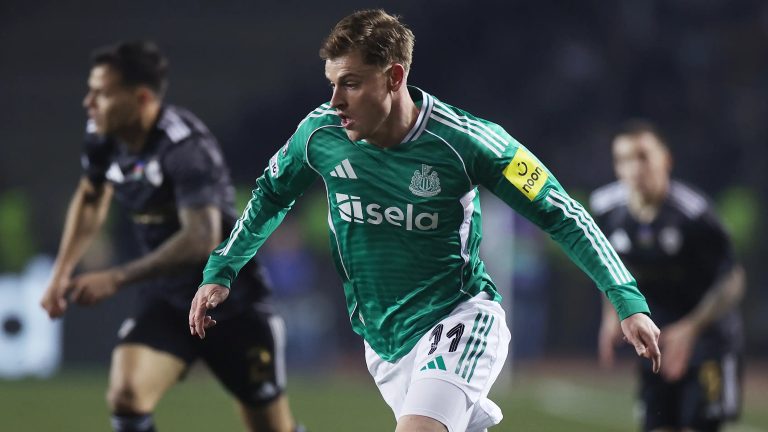 ގަރަބަގް އާއި ދެކޮޅަށް ކުޅުނު މެޗު ނިއުކާސަލްއިން ފަސޭހަކަމާއެކު ކާމިޔާބުކޮށްފި