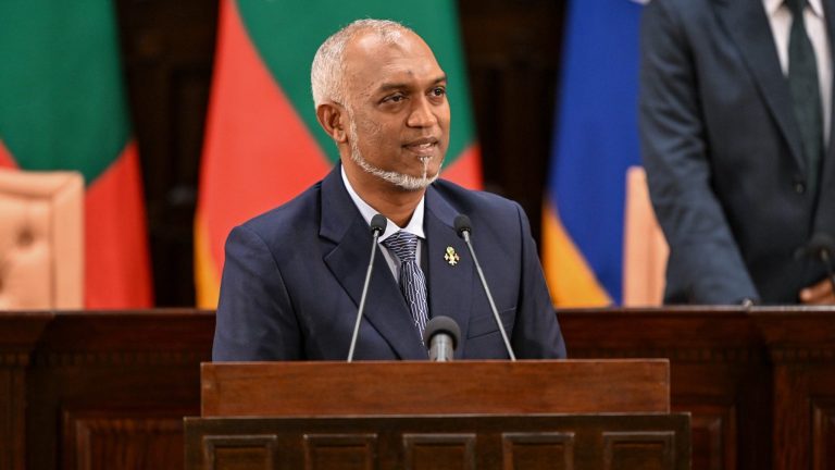 ރައީސް ޑރ. މުޢިއްޒު