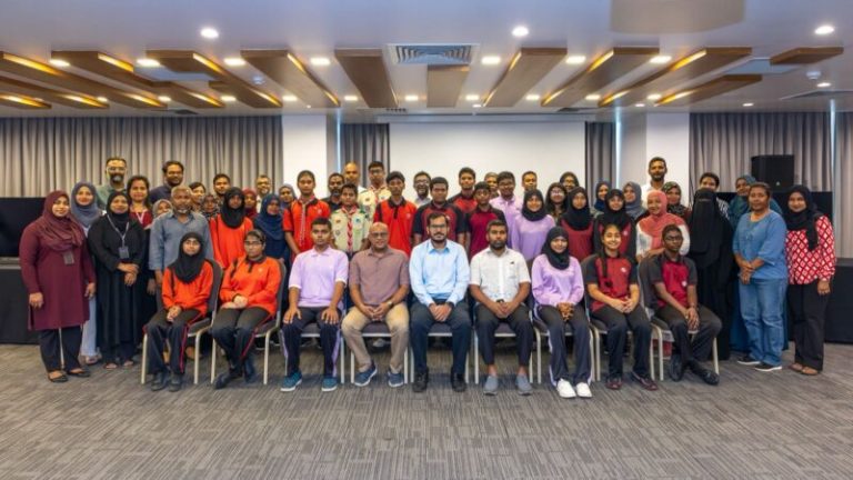 “ވިލުންވެށި ސްކޫލް ގާޑަން” ޕްރޮގްރާމް ރަސްމީކޮށް އިފްތިތާހުކޮށްފި