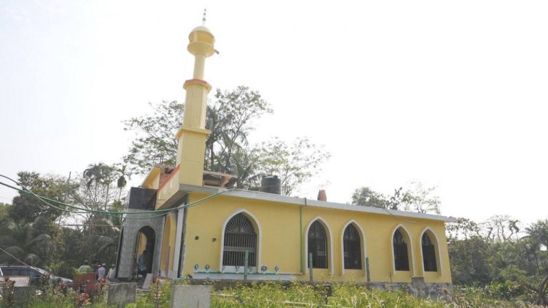 ޝެއިޚް ފަރީދުގެ ހަނދާނުގައި ބަންގްލަދޭޝްގައި ބިނާކުރި މިސްކިތް: މިއަދު ވަނީ މި މިސްކިތް ހުޅުވާފައި --