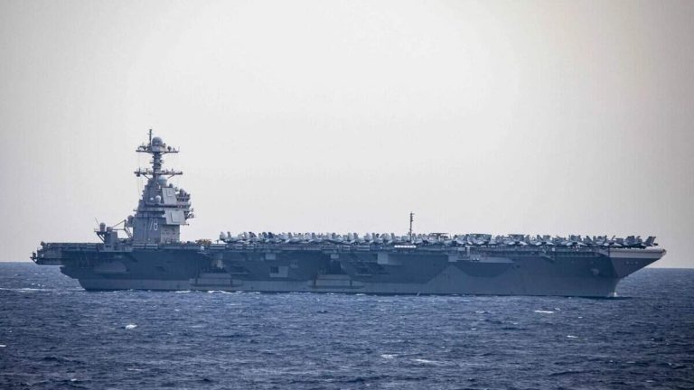 އެމެރިކާގެ އެންމެ ބޮޑު އެއާ ކްރާފްޓް ކެރިއަރުގައި ރޯވެ ގެއްލުންތަކެއް ލިބިއްޖެ