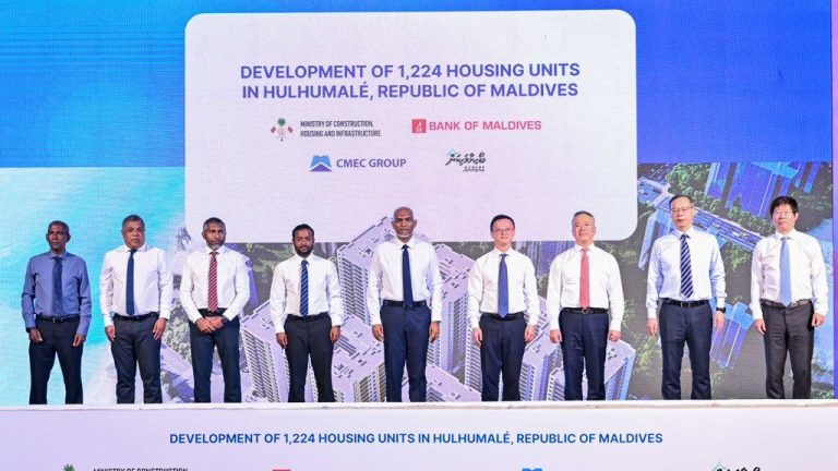 ބީއެމްއެލްއިން ހުޅުމާލޭގައި އިމާރާތްކުރާ 1224 ޔުނިޓުގެ ބިންގާ އެޅުން- ފޮޓޯ: ރައީސް އޮފީސް