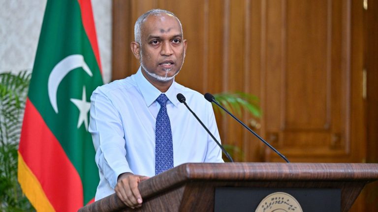 ރައީސް ޑރ. މުއިއްޒު