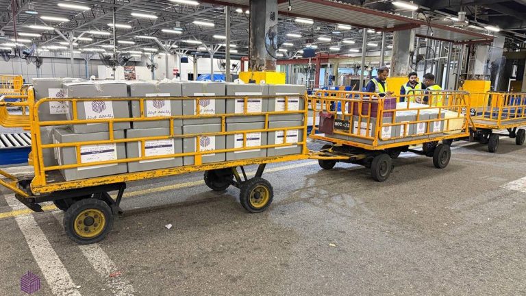 އަތޮޅުތަކަށް ވޯޓު ފޮށި ފޮނުވަން ފަށައިފި ވޯޓު ފޮށި އަތޮޅުތަކަށް ފޮނުވަން ފަށައިފި