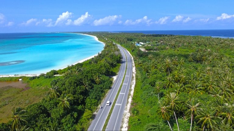 ލ. ގަމުގައި ހިނގި އެކްސިޑެންޓެއްގައި ދެ މީހަކަށް އަނިޔާވެއްޖެ