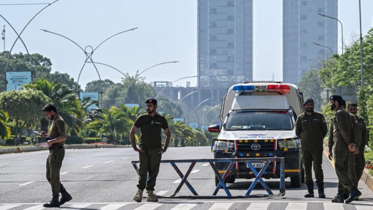 މިއަދު ކުރިއަށްދާ މަޝްވަރާތަކަށް އިސްލާމްއާބާދުގެ ސެކިއުރިިޓީ ވަރުގަދަކޮށް ލޮކްޑައުންއަކަށް